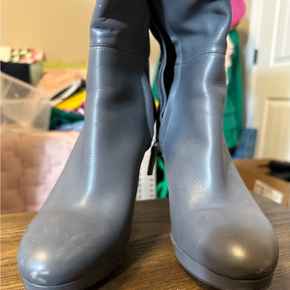 4” heel, knee boot, perfect for dress up or down; true to size - Picture 4 of 5